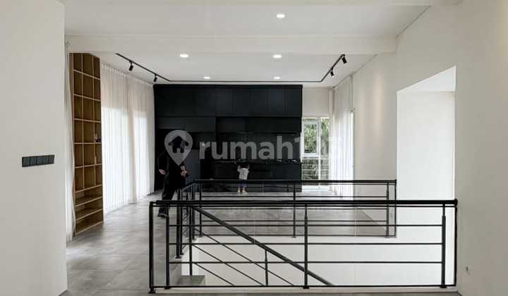 Dijual Rumah Cantik 2 Lantai di Awiligar Bandung Hunian Asri Aman dan Nyaman Terawat Siap Huni Lokasi Strategis