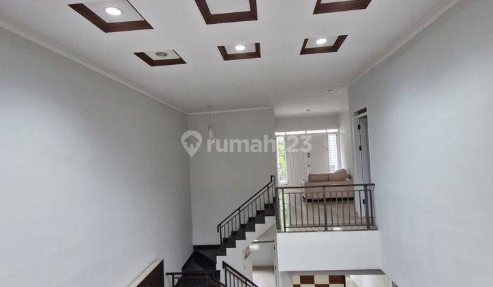 Rumah Bagus 2 Lantai Minimalis Modern Full Furnished Siap Huni di Batununggal Bandung 2