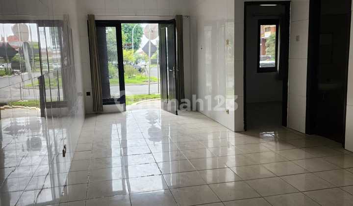 For Rent 2-Story House in Kota Baru Parahyangan (KBP) Tatar Jingganagara Bandung, a Serene and Comfortable Residence in a Strategic Location For Rent 2-Story House in Kota Baru Parahyangan (KBP) Tatar Jingganagara Bandung, a Serene and Comfortable Residence in a Strategic Location