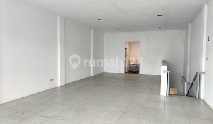 FOR SALE: SHOPHOUSE IN THE MEKARWANGI - CIBADUYUT AREA, COMFORTABLE AND STRATEGIC LOCATION WITH HIGH TRAFFIC 2