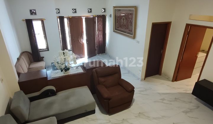 DIJUAL RUMAH FULL RENOVASI LOKASI MARGAASIH KAB. BANDUNG LOKASI PERUMAHAN NYAMAN DEKAT DENGAN FASILITAS UMUM 