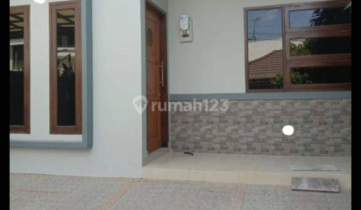 Rumah Baru Minimalis Modern 2 Lantai Siap Huni di Sayap Buah Batu Bandung ,,,,,, 1