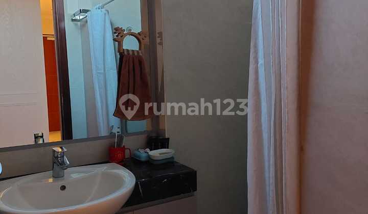 Disewa full furnish mewah apartement hegarmanah residence Bandung 3 bedroom private lift hunian nyaman dan siap huni 2