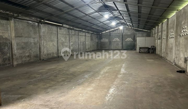 FOR RENT WAREHOUSE IN KATAPANG BANDUNG TRUCK ACCESS STRATEGIC LOCATION AND FLOOD-FREE AREA