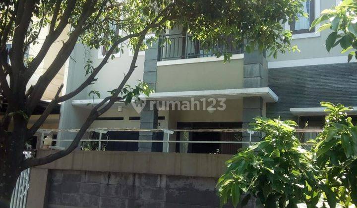 Rumah Bagus 2 Lantai Minimalis Modern Full Furnished Siap Huni di Batununggal Bandung 1