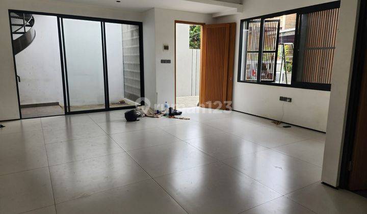 Rumah Bagus Minimalis Modern 1.5 Lantai Siap Huni Di Kopo Permai Bandung ,,,,, 1