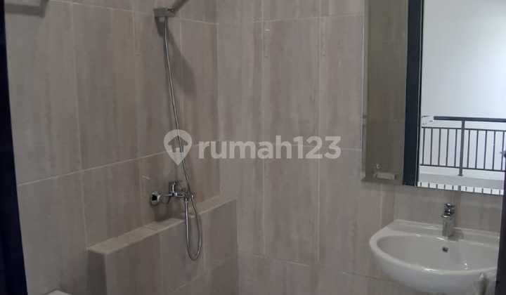 FOR RENT: 2-STORY HOUSE READY TO OCCUPY IN PODOMORO PARK BUAH BATU BANDUNG, AMAGRIYA CLUSTER, COMFORTABLE MINIMALIST LIVING WITH STRATEGIC LOCATION. 2