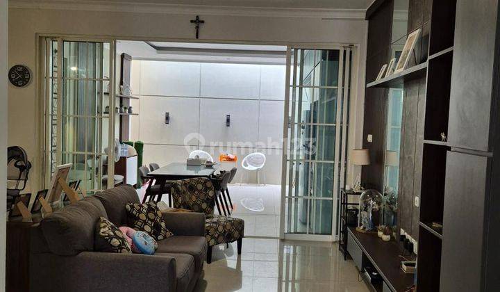 Rumah Keren 2 Lantai Minimalis Modern Semi Furnished Siap Huni di Podomoro Park Cluster Anapuri Bandung 2