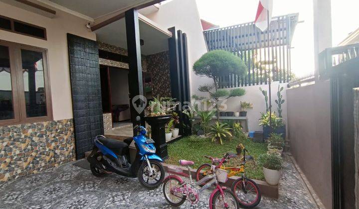 Rumah Bagus Semi 2lt Dekat Kampus Unm Tamalate Makassar 4