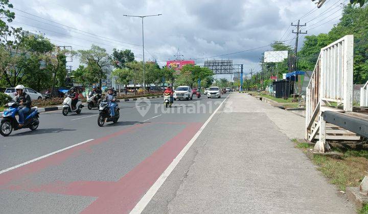 TANAH DATAR SATU PAGAR SAMPING M-ToS MENGGIGIT JALAN POROS UTAMA 4