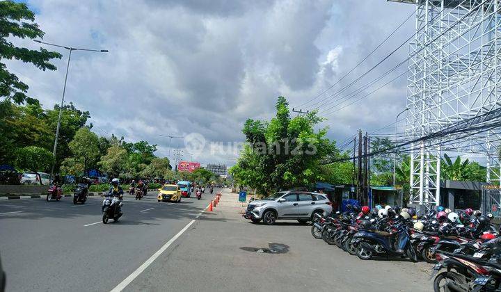 TANAH DATAR SATU PAGAR SAMPING M-ToS MENGGIGIT JALAN POROS UTAMA 7