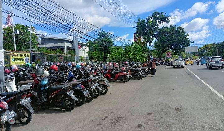 TANAH DATAR SATU PAGAR SAMPING M-ToS MENGGIGIT JALAN POROS UTAMA 9