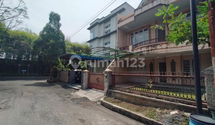 Villa in Malibu Indah Complex (Polonia) Villa in Malibu Indah Complex (Polonia)