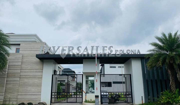 Kavling di Komplek Versailes ( Polonia )