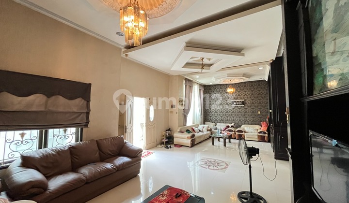 Villa di Komplek Cemara Asri ( Jalan Belibis ) Villa di Komplek Cemara Asri ( Jalan Belibis )