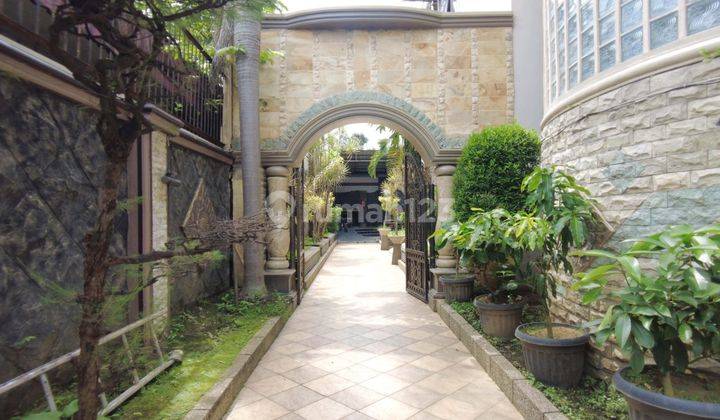 Villa di Jalan Amaliun Dekat Ismailiyah 15