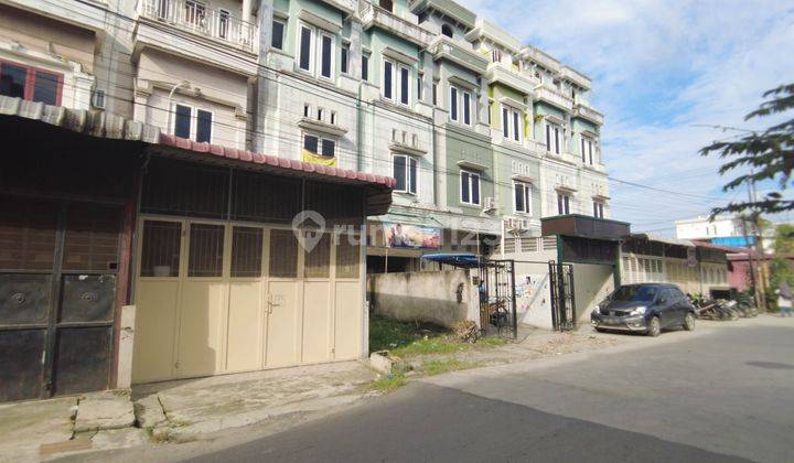 Ruko Hook di Jl. Jemadi Dekat Rel Kereta Api 3