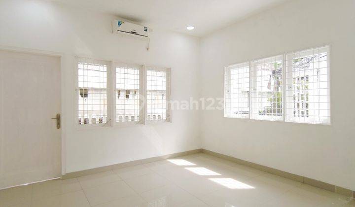 Villa di Jalan Kartini Dalam 7