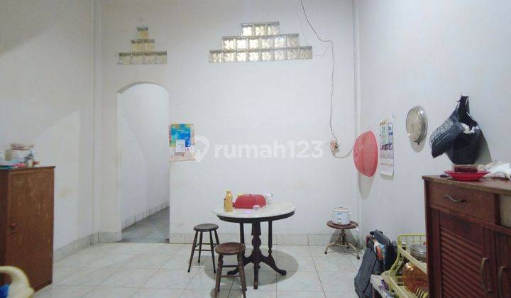 Ruko di Jalan Pukat 8 Dekat Aksara 5