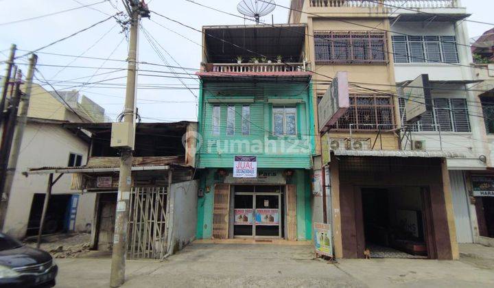 Ruko di Jalan Ar Hakim Dekat Rel Kereta Api 1