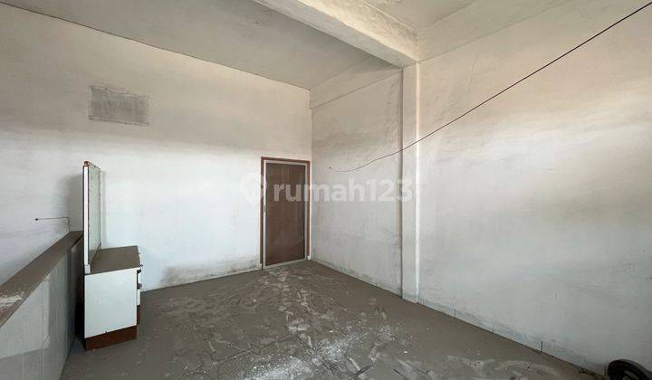 Ruko di Jalan Krakatau Depan Kasimura  12