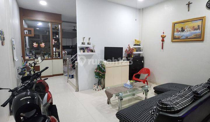 Rumah di Komplek Cengkeh Mas Jalan Bajak 2  3
