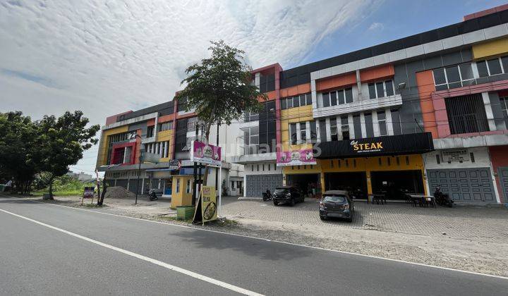 Ruko Hook di Premier Shophouse Jalan Amal Dekat Ringroad  2