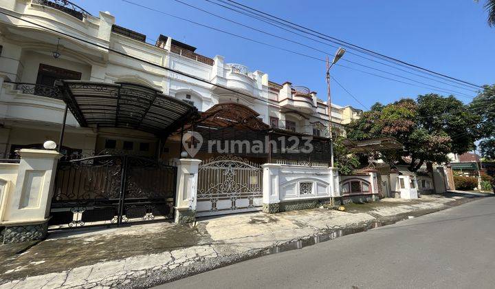 Villa di Panglima Nyak Makam 2