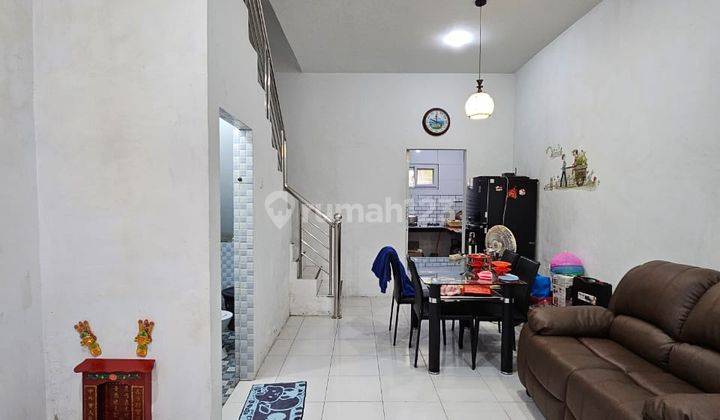 Rumah di Komplek Cendrawasih Townhouse Dekat Gatot Subroto  2