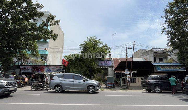 Tanah di Jalan Adam Malik Dekat Rel Kereta Api  1