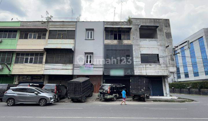 Ruko di Jalan Asia Simpang Bakaran Batu  1