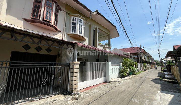 Villa di Komplek Wartawan Jalan Ridho Sidorukun  2