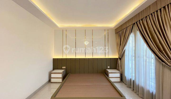 kamar tidur villa di komplek jewel park