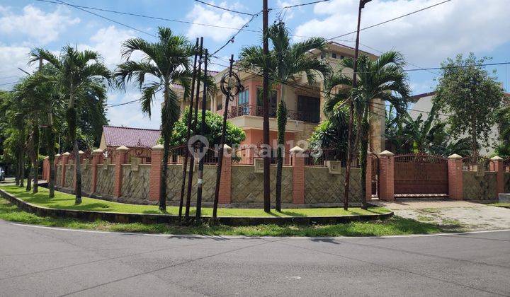 Villa di Jalan A Rivai Hook Jalan Haji Misbah Polonia  2