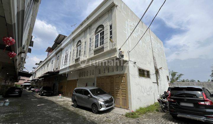 Rumah Gandeng Hook di Komplek Kopel Indah Katamso  2