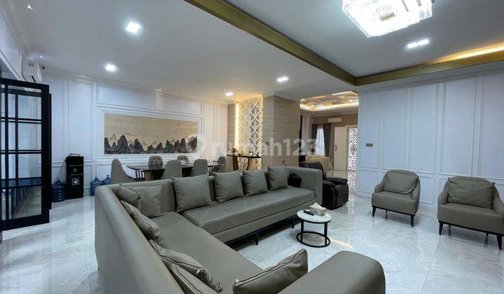 Villa di Komplek Citraland Cluster Raffles Place 2