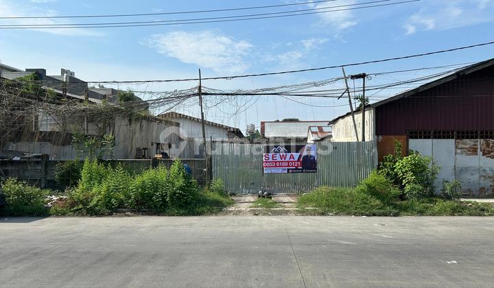 Land on Cemara Street (Beside Berastagi and Honda Showroom)