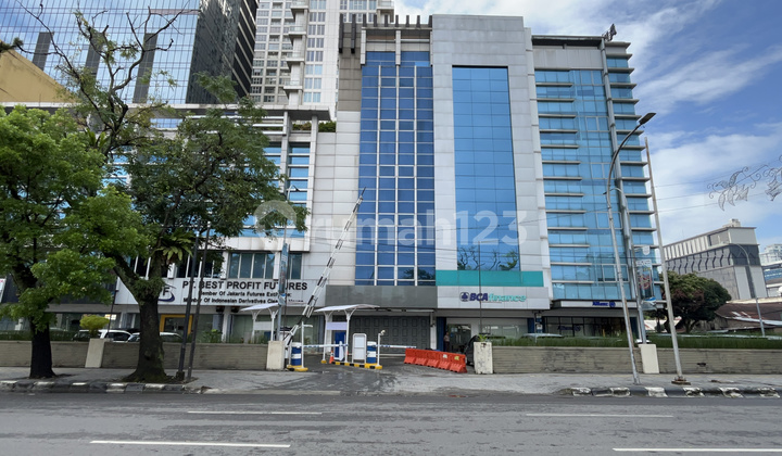 Ruko Gandeng di Jati Junction ( Hadap Jalan Perintis ) Ruko Gandeng di Jati Junction ( Hadap Jalan Perintis )