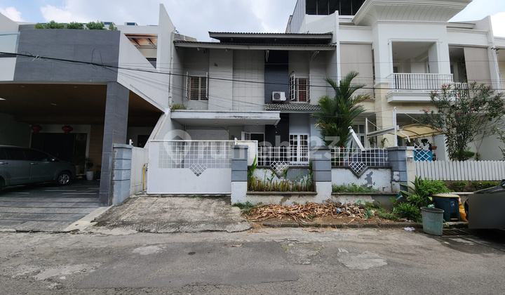 Villa in Malibu Indah Complex (Polonia)