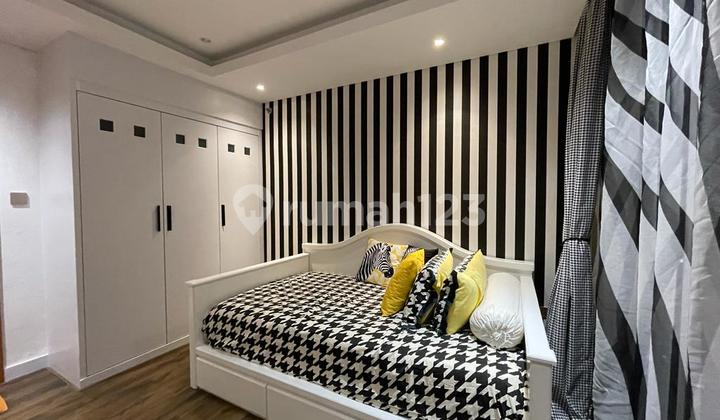 Penthouse The Reiz Condo 2