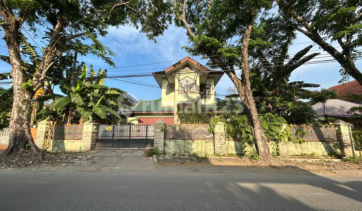 Villa at Jl. D.i. Panjaitan (Iskandar Muda / Gajah Mada)