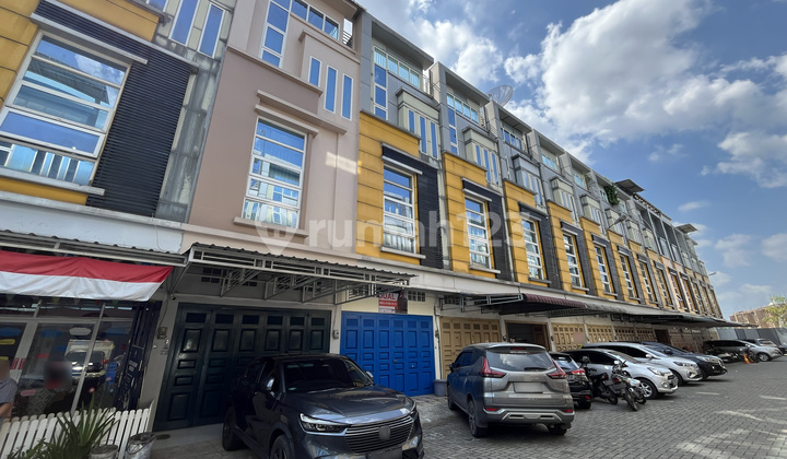 Shop House in Istana Prima Complex (Katamso) 2