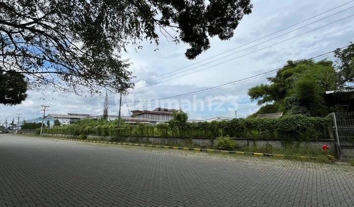 Gudang di Komplek Kim Star ( Pelita Raya / Tanjung Morawa )