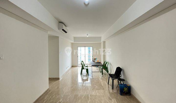 Apartment Hook di Podomoro Tower Empire 1