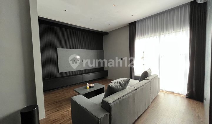 Villa Hook in the Habitat Complex (Ring Road)