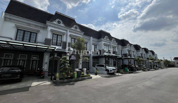 Villa di Komplek Marriot Residence Jalan Sunggal  2