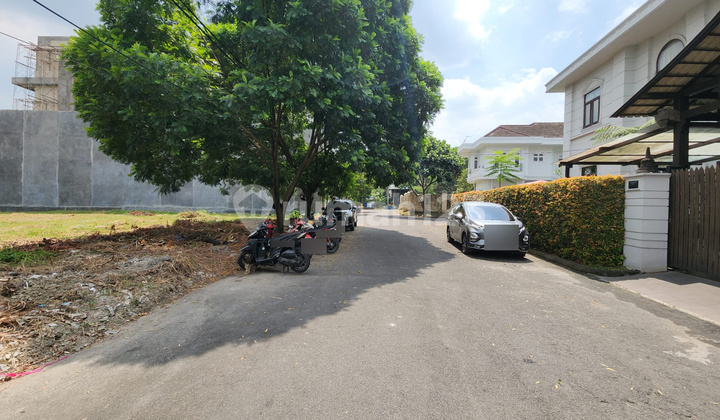 Kavling di Komplek Malibu Indah ( Polonia )