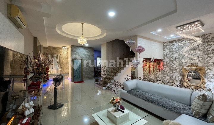 Villa di Komplek Piazza Residence ( Jalan Gaperta ) Villa di Komplek Piazza Residence ( Jalan Gaperta )