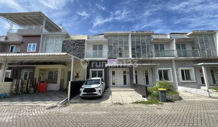 Villa di Komplek Graha Helvetia Cluster Amari 1