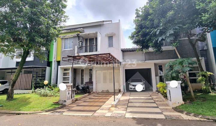 Rumah di Pondok Hijau Golf  1